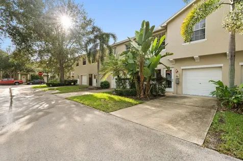 2181 SE Grand Drive Port St Lucie FL 34952
