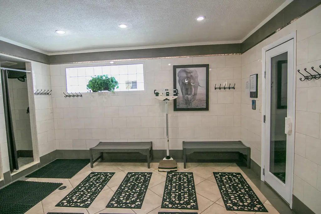 2562 N Garden Drive N Lake Worth FL 33461