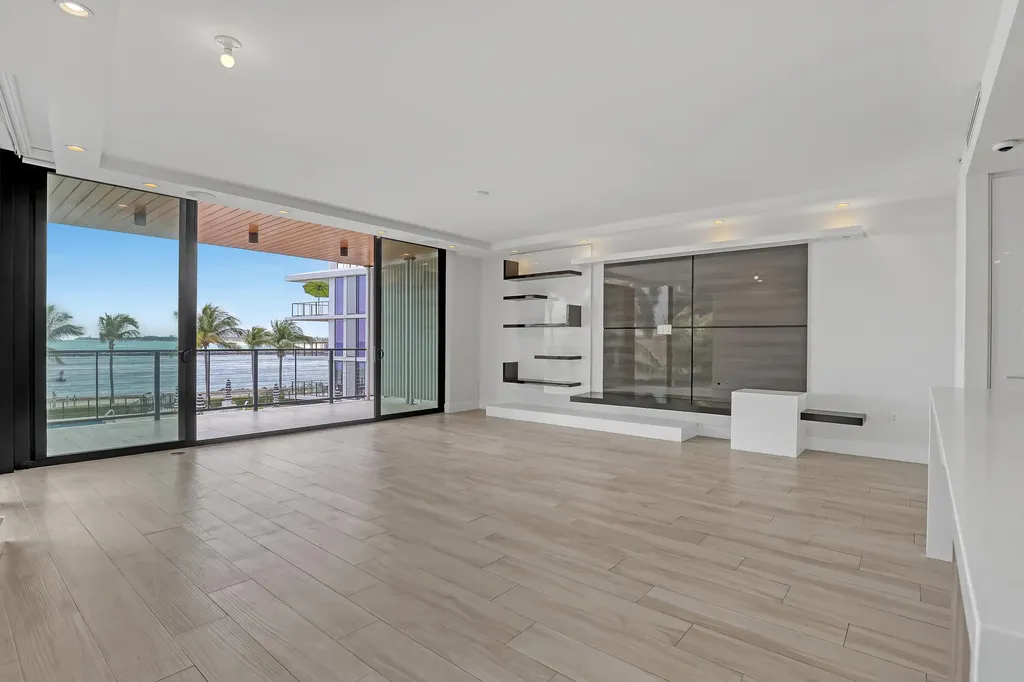 106 Inlet Way Palm Beach Shores FL 33404