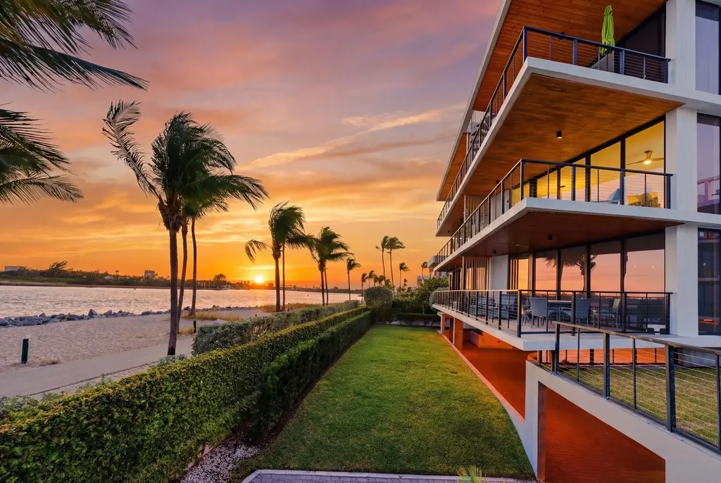 106 Inlet Way Palm Beach Shores FL 33404