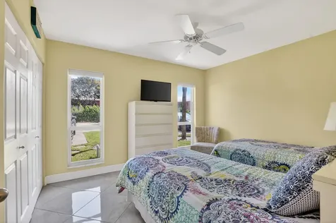 250 NE 20th Street Boca Raton FL 33431