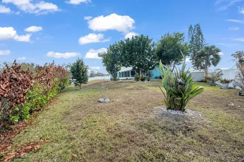 2201 SW Halissee Street Port St Lucie FL 34953