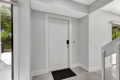 355 Prestwick Circle Palm Beach Gardens FL 33418