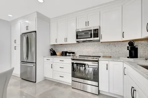355 Prestwick Circle Palm Beach Gardens FL 33418