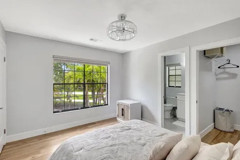 355 Prestwick Circle Palm Beach Gardens FL 33418