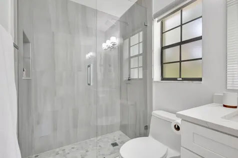 355 Prestwick Circle Palm Beach Gardens FL 33418