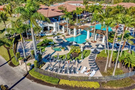 355 Prestwick Circle Palm Beach Gardens FL 33418