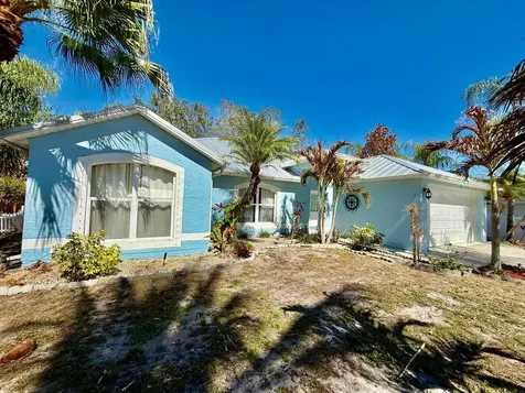 125 SW Donna Terrace Port St Lucie FL 34984