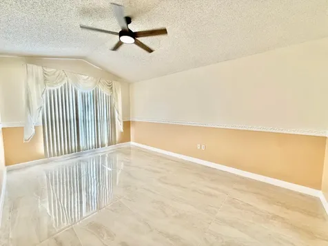 125 SW Donna Terrace Port St Lucie FL 34984