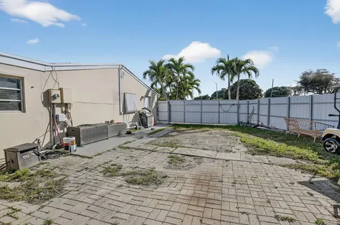 6721 SW 28th Court Miramar FL 33023