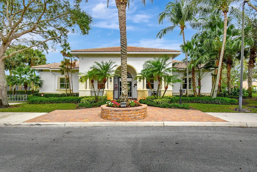 6809 Finamore Circle Lake Worth FL 33467