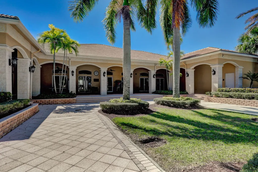 6809 Finamore Circle Lake Worth FL 33467