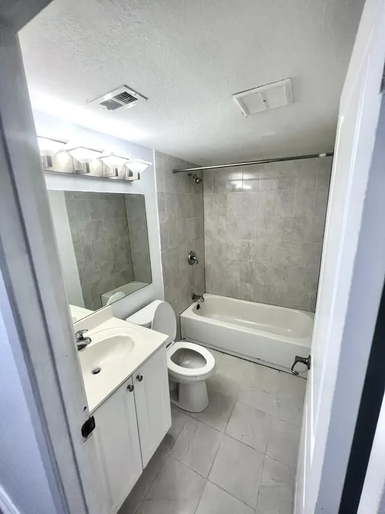 8104 Severn Drive Boca Raton FL 33433