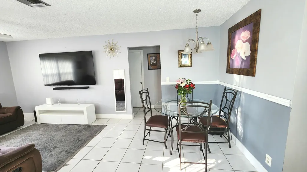 4209 Waverly Drive West Palm Beach FL 33407