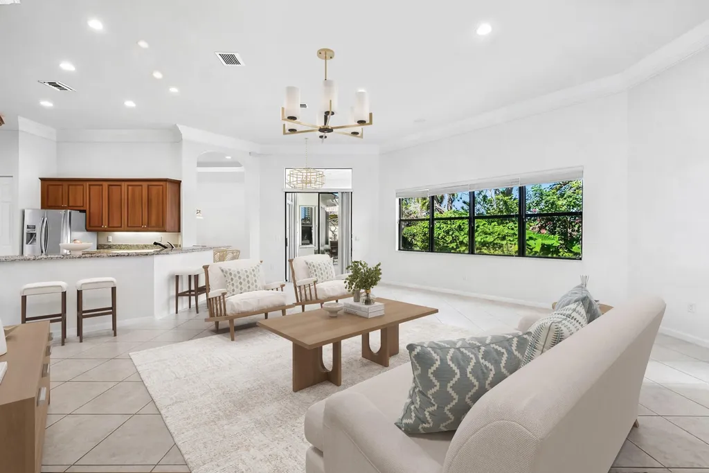 6880 Antinori Lane Boynton Beach FL 33437
