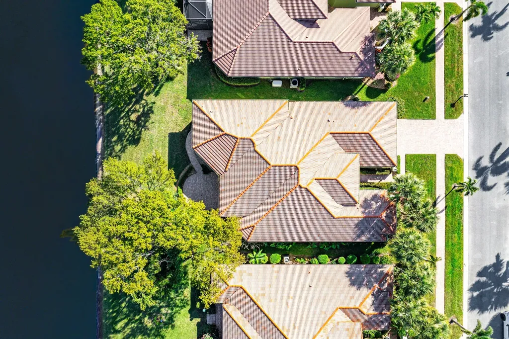 6880 Antinori Lane Boynton Beach FL 33437