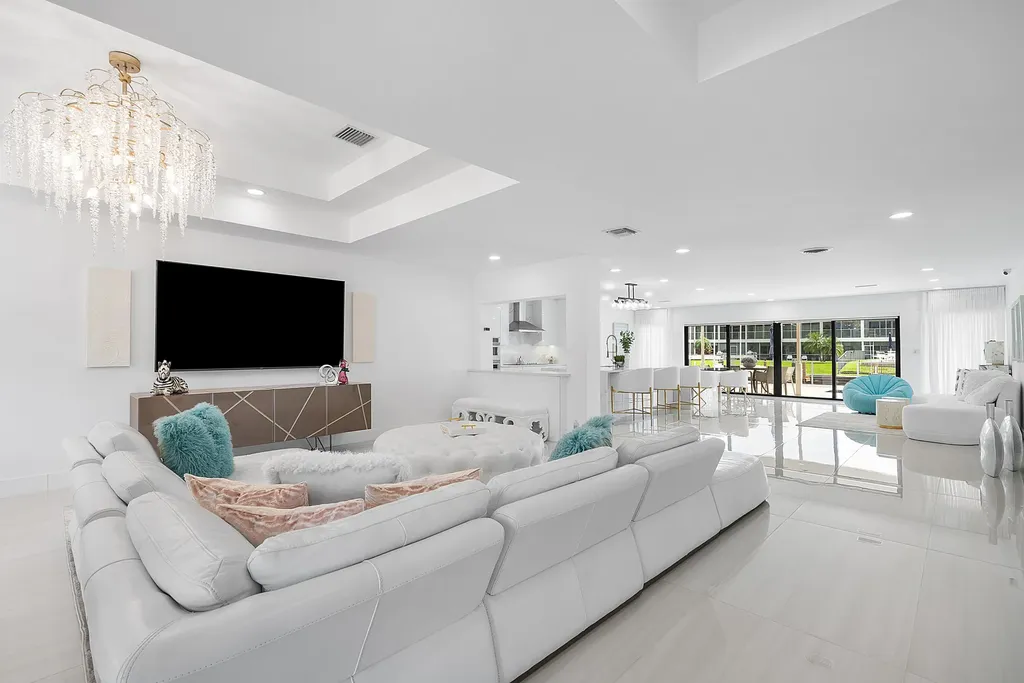 680 NE Harbour Drive Boca Raton FL 33431