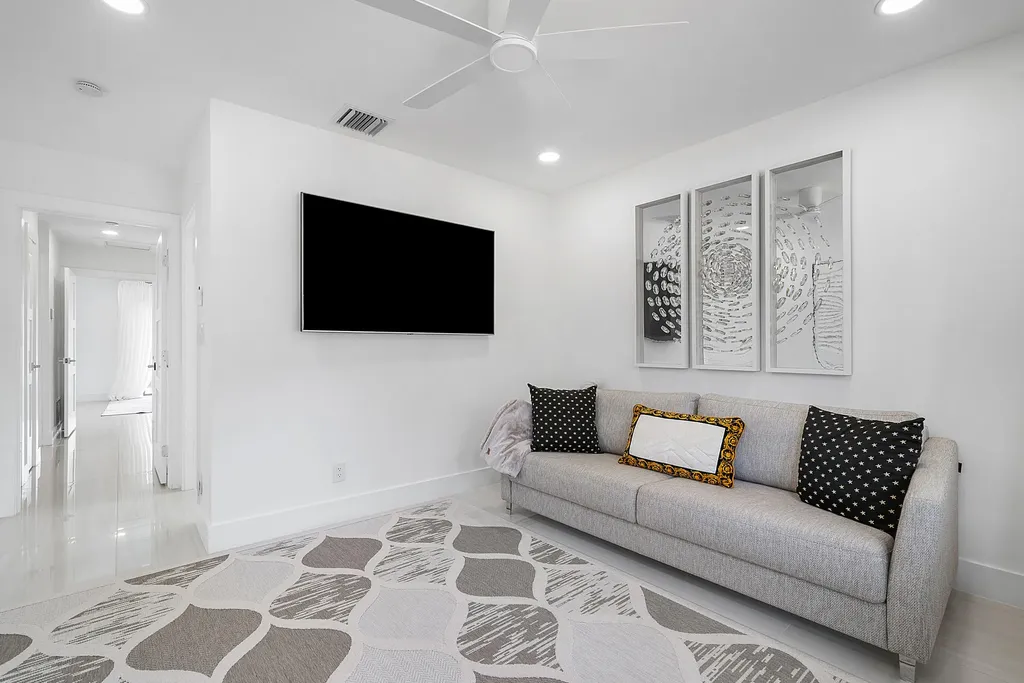 680 NE Harbour Drive Boca Raton FL 33431