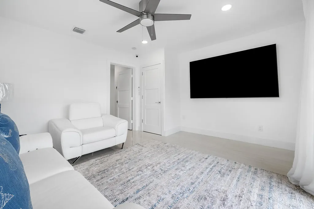 680 NE Harbour Drive Boca Raton FL 33431