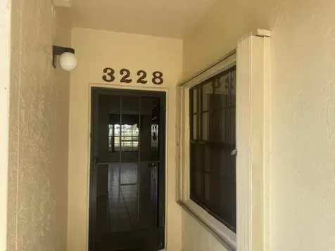 3228 Jog Park Drive Greenacres FL 33467