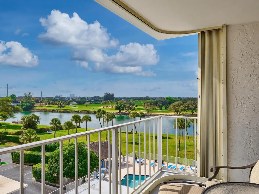 336 Golfview Road North Palm Beach FL 33408