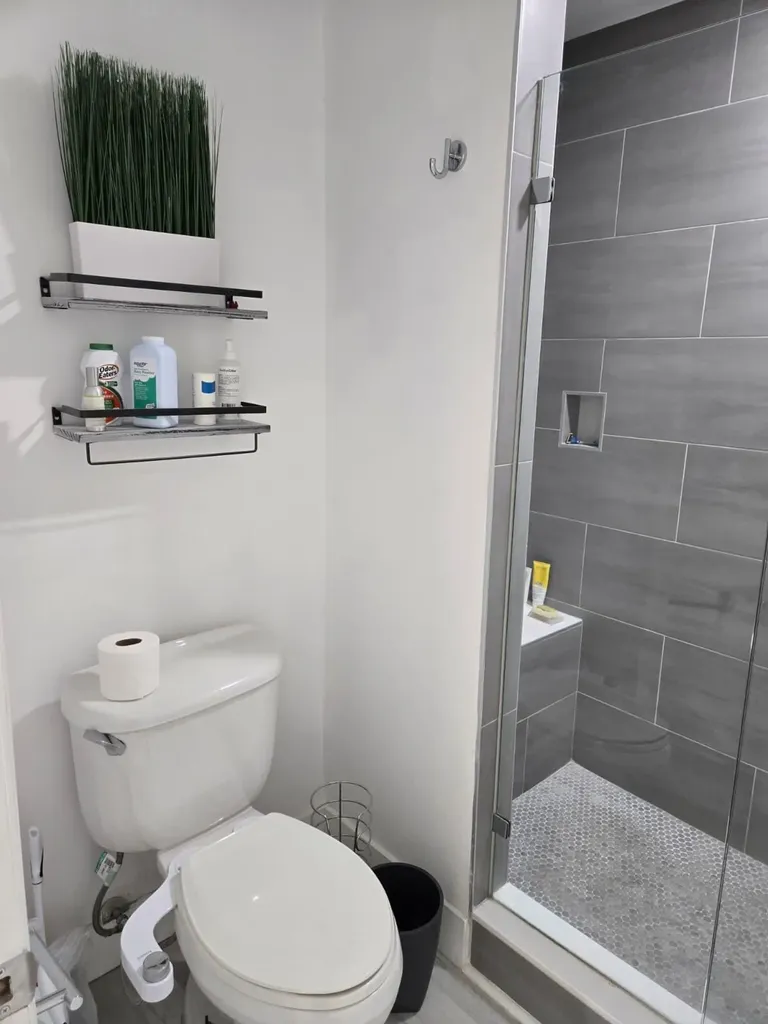 10870 Lakemore Lane Boca Raton FL 33498