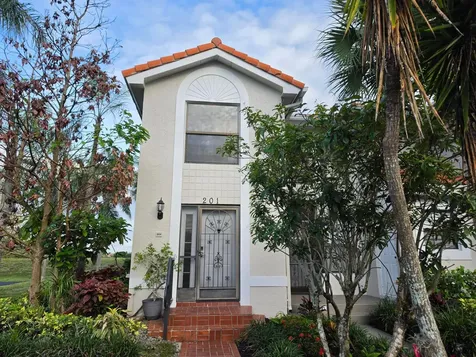 10870 Lakemore Lane Boca Raton FL 33498