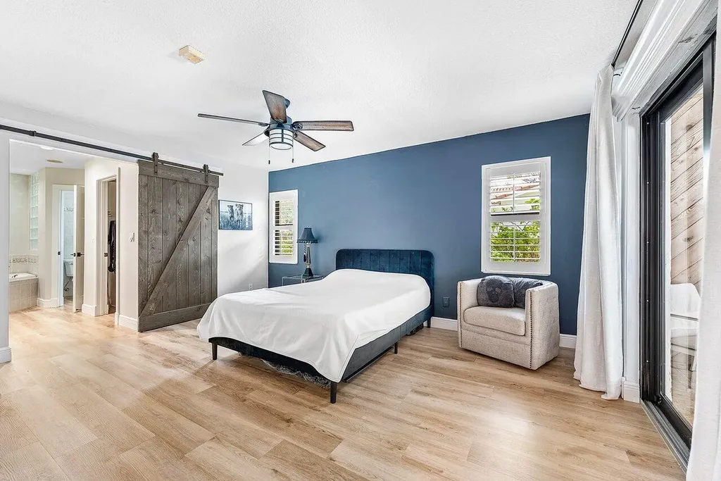 2425 NW 36th Street Boca Raton FL 33431