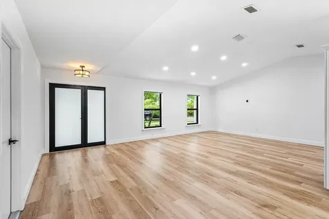 2425 NW 36th Street Boca Raton FL 33431