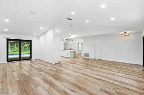 2425 NW 36th Street Boca Raton FL 33431