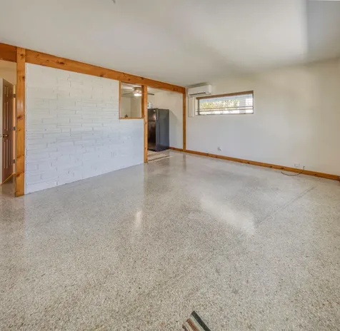 341 Pinewood Street Lantana FL 33462