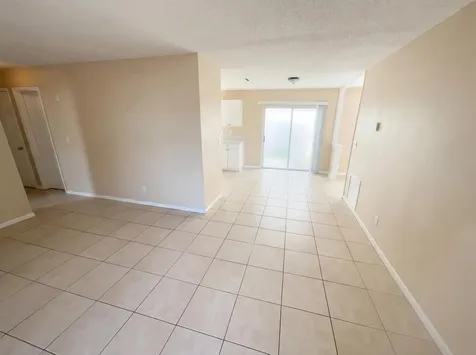1118 SE Proctor Lane Port St Lucie FL 34983