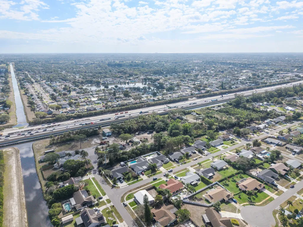 5387 80th Trail S Lake Worth FL 33467