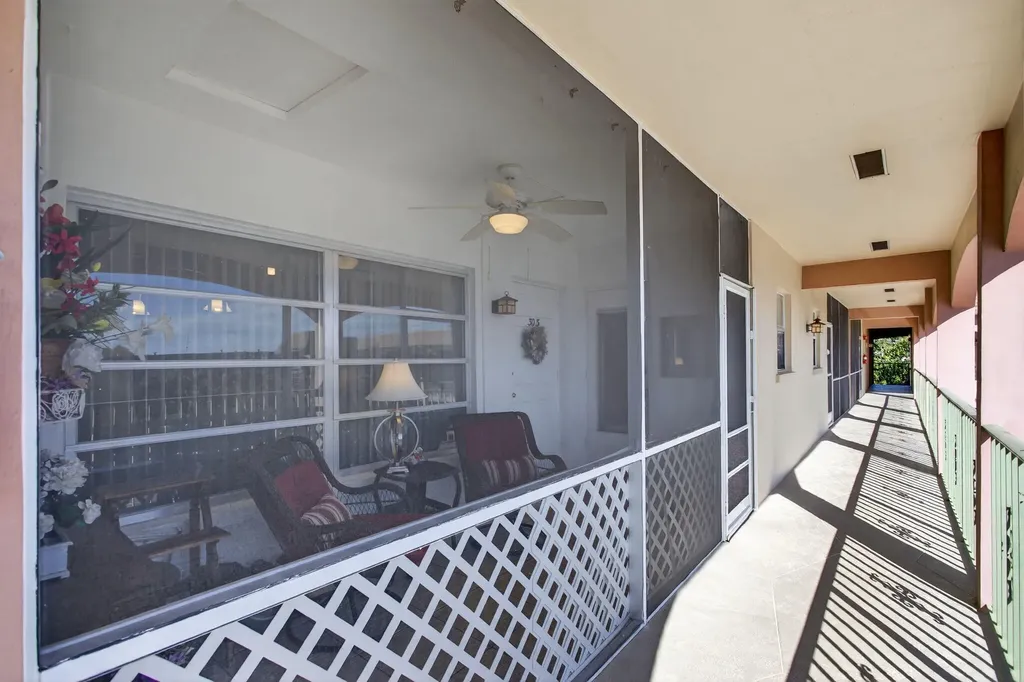 100 SE 6th Avenue Pompano Beach FL 33060