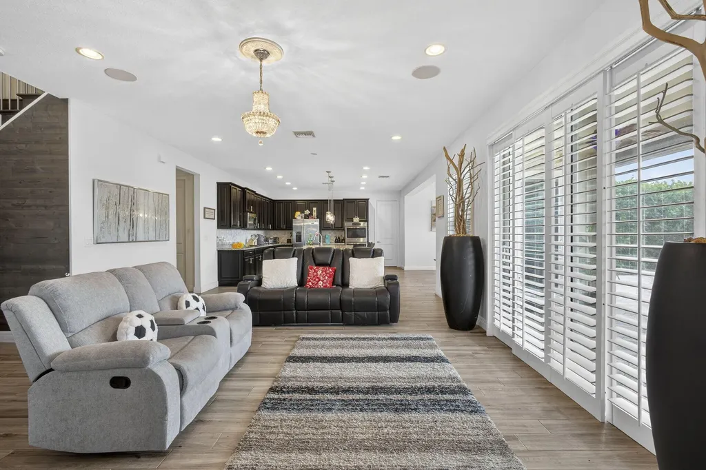 929 Sterling Pine Place The Acreage FL 33470