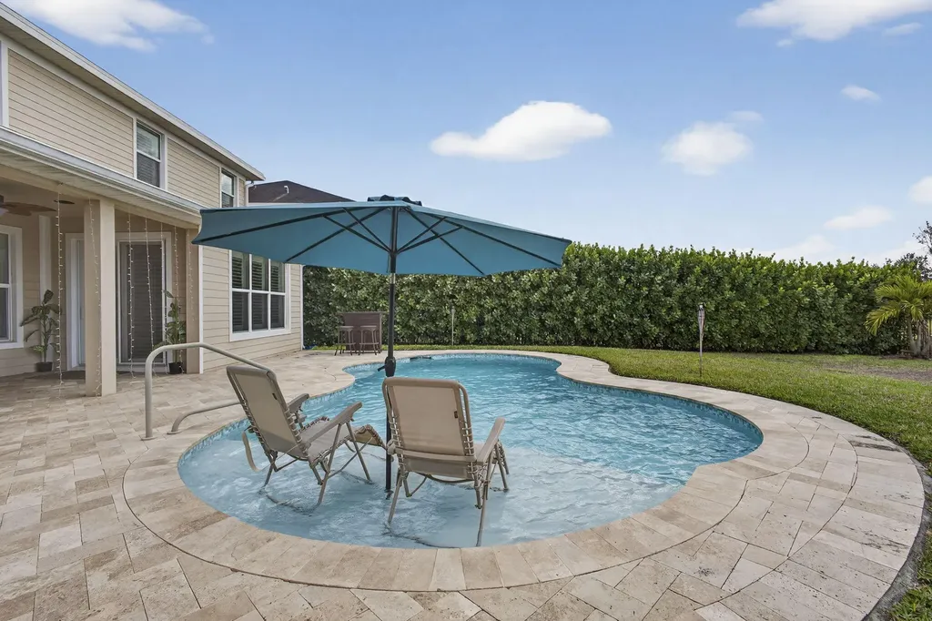 929 Sterling Pine Place The Acreage FL 33470