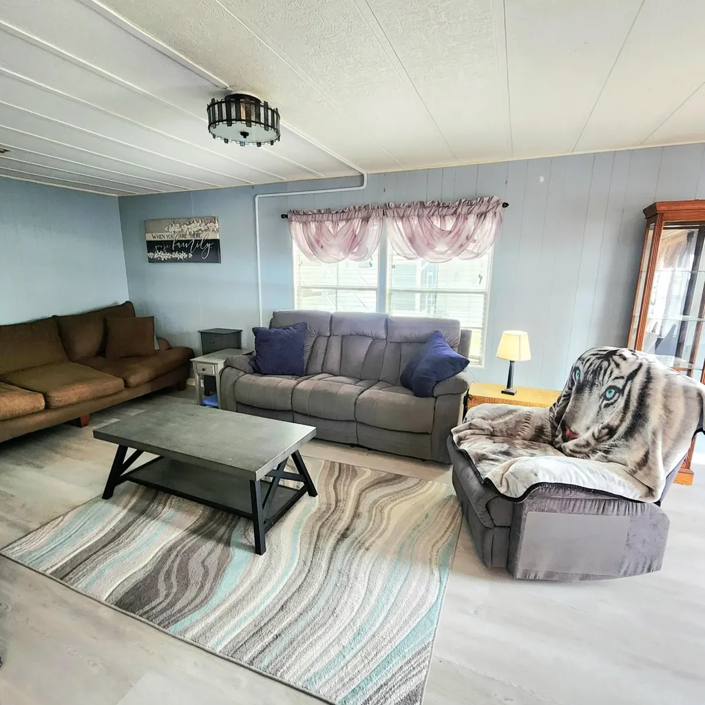 4 Cartagesa Port St Lucie FL 34952