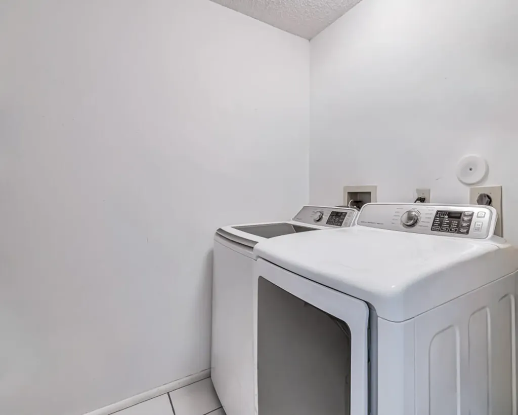 6235 Kings Gate Circle Delray Beach FL 33484
