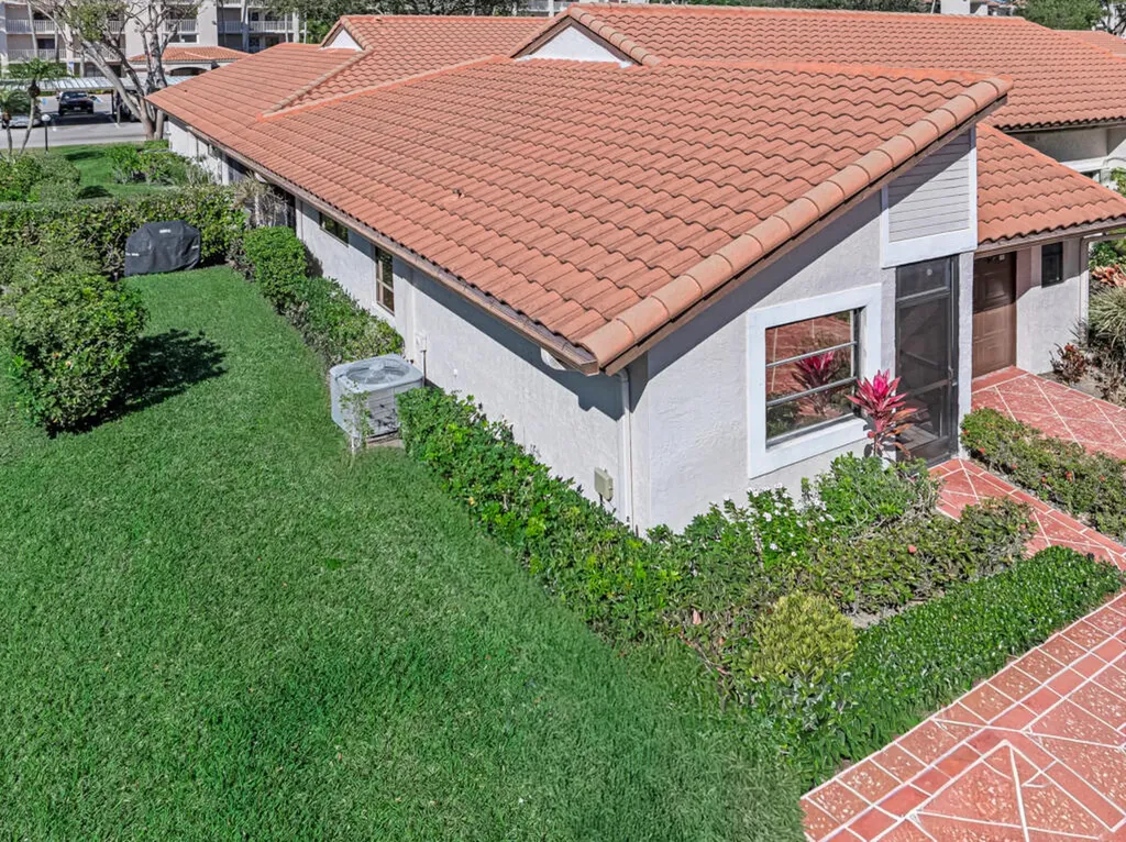 6235 Kings Gate Circle Delray Beach FL 33484