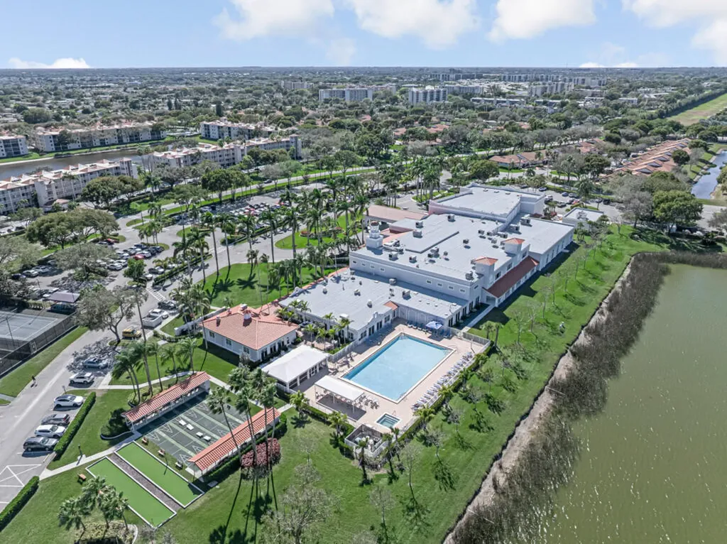 6235 Kings Gate Circle Delray Beach FL 33484