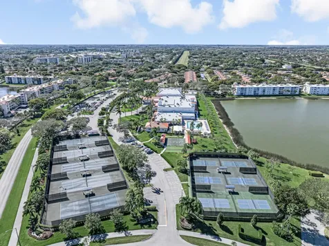 6235 Kings Gate Circle Delray Beach FL 33484