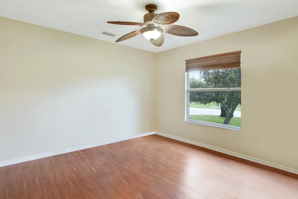 1198 SE Petunia Avenue Port St Lucie FL 34952