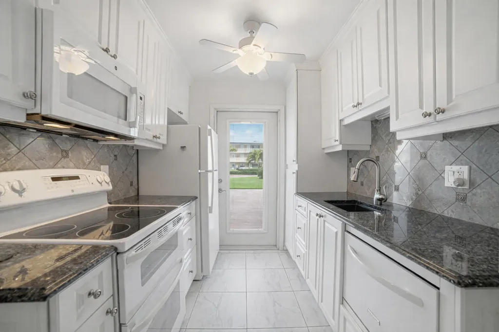 130 Doolen Court North Palm Beach FL 33408