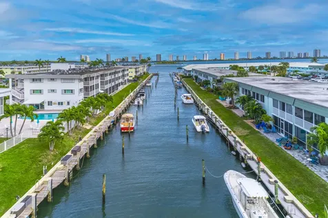 130 Doolen Court North Palm Beach FL 33408