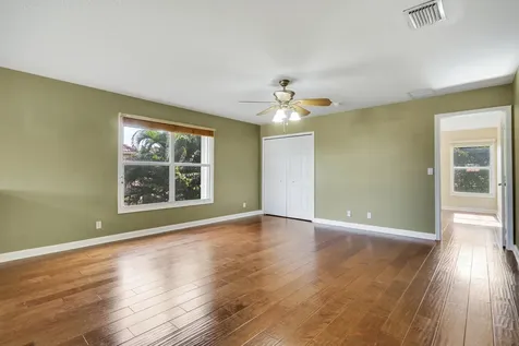 3804 Victoria Road West Palm Beach FL 33411