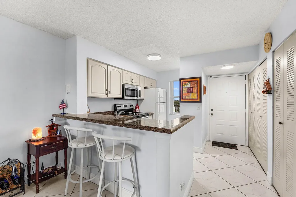 2222 N Cypress Bend Drive Pompano Beach FL 33069
