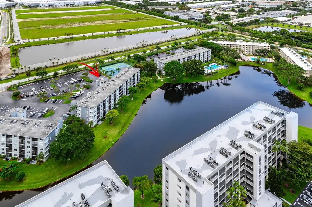 2222 N Cypress Bend Drive Pompano Beach FL 33069