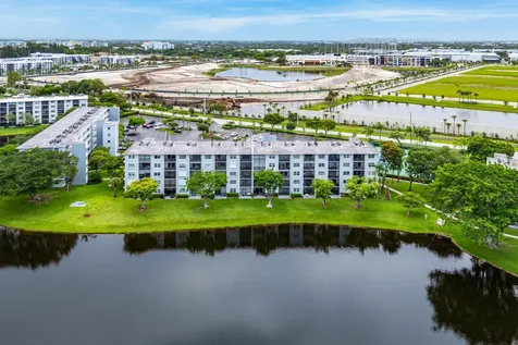 2222 N Cypress Bend Drive Pompano Beach FL 33069