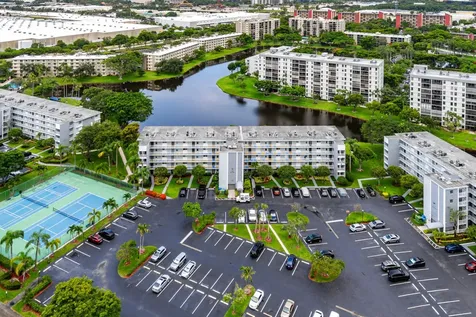 2222 N Cypress Bend Drive Pompano Beach FL 33069