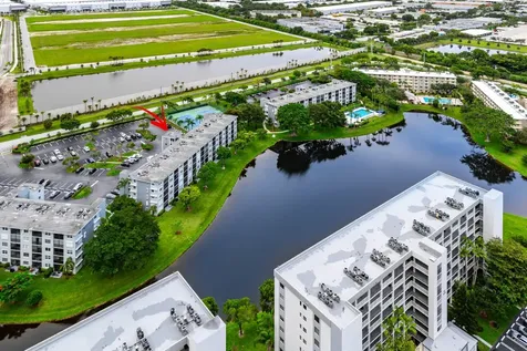 2222 N Cypress Bend Drive Pompano Beach FL 33069